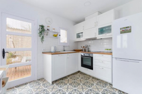 YourHouse Ses Corbates, modern villa, perfect for couples